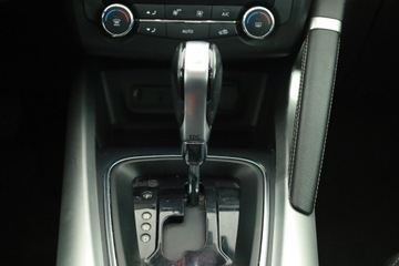 Renault Kadjar Crossover 1.2 Energy TCe 130KM 2017 Renault Kadjar 1.2 TCe, Salon Polska, zdjęcie 13