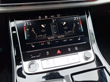 Audi Q8 SUV 3.0 45 TDI 231KM 2022 Audi Q8 S-Line Matrix Pneumatyka 3.0 Diesel 231KM, zdjęcie 22