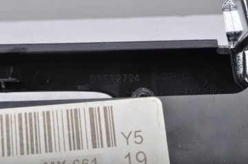 VOLVO V40 II РАМКОННАЯ ПАНЕЛЬ РАДИОКОНСОЛИ 08632794