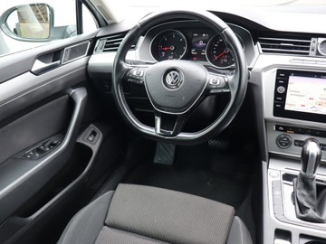 Volkswagen Passat B8 Limousine 2.0 TDI BlueMotion Technology 150KM 2018 VW Passat 2.0 TDI, Salon Polska, Serwis ASO, zdjęcie 6