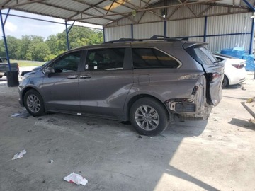 Toyota Sienna III 2023 Toyota Sienna XLE 2023 2.5l 2.5 Hybryda 245KM, zdjęcie 1