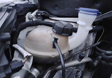 Peugeot 208 I 2016 Peugeot 208 2016r, 1.2 Benzyna. Uszkodzony lewy bok. Jezdzi. 1.2 Benzyna, zdjęcie 16