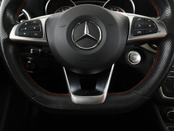 Mercedes CLA C118/X118 2019 Mercedes CLA 180 automat full LED skóra/alcantara, zdjęcie 20
