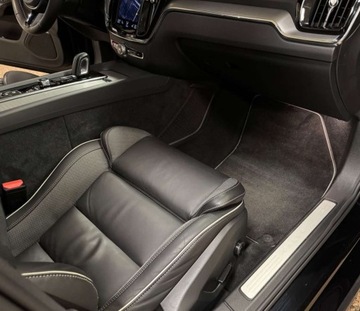 Volvo V60 II  2020 Volvo V60 salon Polska FV 23 R CARS Warszawa 2.0 Benzyna 163KM, zdjęcie 8