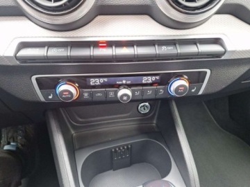 Audi Q2 SUV Facelifting 2.0 40 TFSI 190KM 2025 Audi Q2 FV, Audi Sound System, Pakiet Czern, Carplay, przygotowanie pod hak, zdjęcie 21