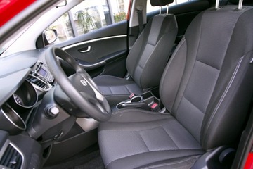 Hyundai i30 II Wagon 1.4 CRDi 90KM 2013 Hyundai i30 Klimatyzacja|LED|6 Biegów| Serwis|GWR, zdjęcie 15