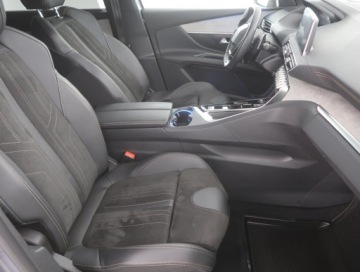 Peugeot 5008 II Crossover Facelifting 1.5 BlueHDi 130KM 2023 Peugeot 5008 1.5 BlueHDi, Salon Polska, zdjęcie 8