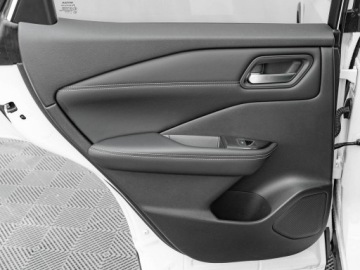 Nissan Qashqai III Crossover 1.3 DIG-T MHEV 158KM 2023 Nissan Qashqai ZS306SR#1.3 DIG-T mHEV N-Connecta, zdjęcie 24