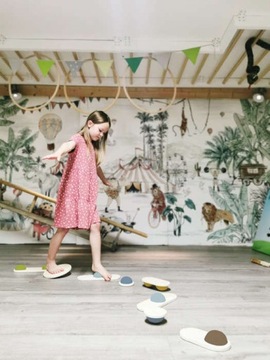 ДЕРЕВЯННЫЕ БАЛАНСНЫЕ КАМНИ ДЛЯ УПРАЖНЕНИЙ НА БАЛАНС ПРИКЛЮЧЕНИЯ 8 ШТ.