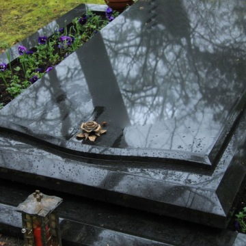 ИСКУССТВЕННЫЕ ЦВЕТЫ как живые букеты для кладбища ХРИЗАНТЕМА для вазы