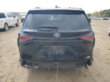 Toyota Sienna III 2021 Toyota Sienna 2021, 2.5L, XSE, HYBRID, od ubezpieczalni 2.5 Hybryda 245KM, zdjęcie 5