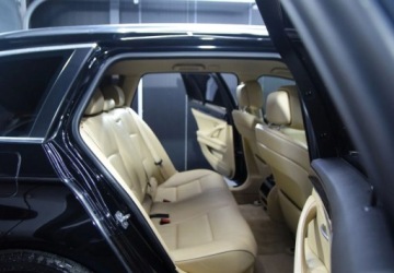 BMW Seria 5 F10-F11 Touring 520d 184KM 2012 BMW Seria 5 Kombi_HAK_Skory_Podgrzewane fotele_Nawigacja_ 2.0 Diesel 184KM, zdjęcie 5