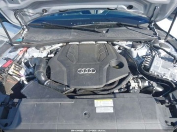 Audi A7 C8 2023 Audi A7 Sportback 2023 r.,3,0L PREMIUM 55 TFSI QUATTRO S TRONIC 3.0 Benzyna, zdjęcie 11