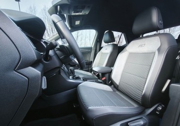 Volkswagen T-Roc I SUV 1.5 TSI ACT 150KM 2021 Volkswagen T-Roc Premium R-LINE, FV 23, ACC, Kamera, GPS, Podgrzewane fote, zdjęcie 7