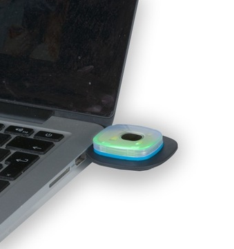 ЗИМНЯЯ ШАПКА со СВЕТОДИОДНЫМ ФОНАРЕМ Перезаряжаемый USB PORTWEST