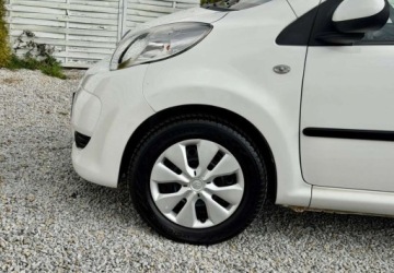 Citroen C1 I Hatchback 3d Facelifting 1.0 i 68KM 2011 Citroen C1 Citroen C1 1.0 Exclusive Benzyna 68KM, zdjęcie 15