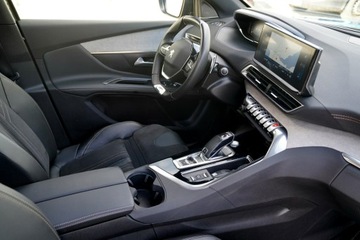 Peugeot 5008 II Crossover Facelifting 1.6 PureTech 180KM 2022 Peugeot 5008 GT kamera Skora adc NawI, zdjęcie 23