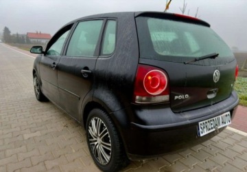 Volkswagen Polo IV Hatchback 1.2 i 60KM 2006 Volkswagen Polo Vw Polo 1.2 benzyna 2006, klima 5 drzwi LIFT 1.2 Benzyna, zdjęcie 3