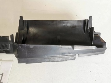 Воздушный дефлектор VOLKSWAGEN Passat B-8 перед лифтом 821.