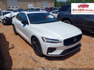 Volvo 2024 Volvo S60 2024r, B5, Black Edition, 2.0L 2.0 Benzyna 250KM