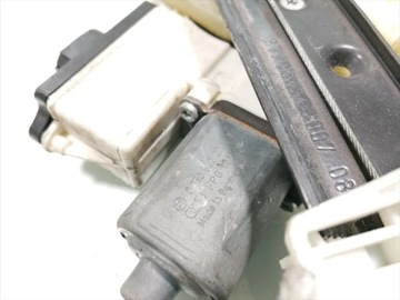 BMW X3 ELELKTRICKÝ ZVEDÁK OKNO DVEŘE PŘEDNÍCH PŘEDNÍ LEVÝ 2006 SUV