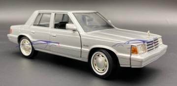 Модель Plymouth Reliant 1983 г. в масштабе 1:24 Motormax 73336