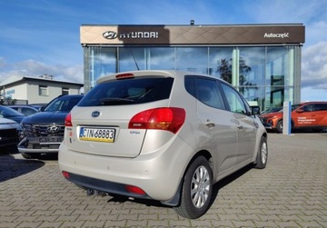 Kia Venga Mikrovan 1.6 CRDi 128KM 2011 Kia Venga 2011 1.6CRDI 128KM 193.698km Salon Polska 1.6 Diesel 128KM, zdjęcie 5
