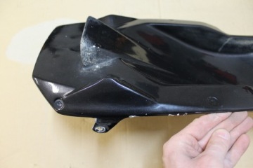 GSF 650 BANDIT 05-06 ОБТЕКАТЕЛЬ НАКЛАДКА КРЫЛО ЗАДНЯЯ ПАНЕЛЬ КРЕПЛЕНИЯ