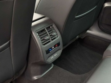 Cupra Leon II Sportstourer Facelifting 1.5 eTSI MHEV 150KM 2025 Cupra Leon Cupra Leon Sportsturer 1.5 TSI DSG Vat23Auto z charakterem 1.5, zdjęcie 9