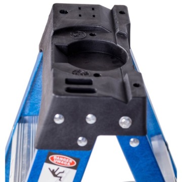 LEMAR 4-ступенчатая лестница из стекловолокна