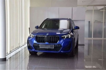 BMW X1 U11 Crossover 1.5 18i 136KM 2025 BMW X1 Duzy rabat Mozliwosc personalizacji Salon Polska 1.5 Benzyna, zdjęcie 4