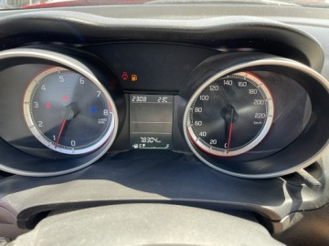 Suzuki Swift VI Hatchback 1.2 DualJet 90KM 2019 Suzuki Swift Klimatyzacja Książka serwisowa, zdjęcie 6