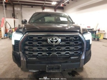 Toyota Tundra II 2022 Toyota Tundra 2022r., Platinum, od ubezpieczalni 3.4 Benzyna 389KM, zdjęcie 1