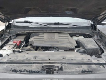 Nissan Titan 2024 Nissan Titan Pro-4x 2024 5.6 Benzyna 400KM, zdjęcie 8