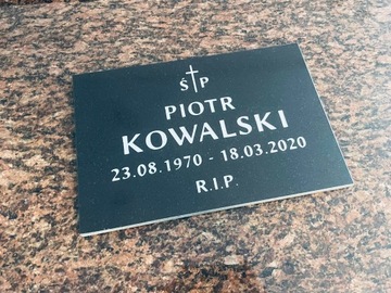 TABLICA NA POMNIK TABLICA GRANITOWA 30x20 z napisem