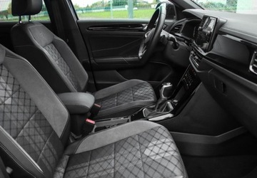 Volkswagen T-Roc I SUV Facelifting 1.5 TSI ACT 150KM 2024 Volkswagen T-Roc 1.5 TSI 150KM R-Line DSG Black Style Kamera Cofania Keyle, zdjęcie 12
