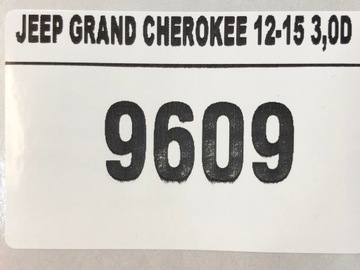 GRAND CHEROKEE WK2 KLIKA PRAVÝ PŘEDNÍ KEYLESS