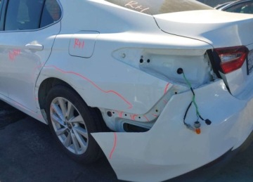 Toyota Camry IX 2023 Toyota Camry LE, od ubezpieczalni 2.5 Benzyna 203KM, zdjęcie 5