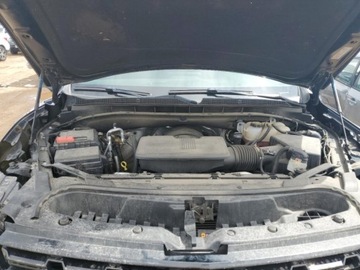 Chevrolet Suburban GMT900 2022 Chevrolet Suburban 2022 CHEVROLET SUBURBAN K1500 Z71 5.3 Benzyna 355KM, zdjęcie 6