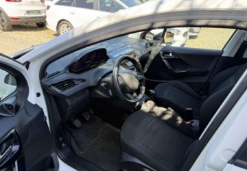 Peugeot 208 I Van 1.4 HDI 68KM 2013 Peugeot 208 1,4 HDi 68KM Klimatyzacja Opony latozima 1.4 Diesel 68KM, zdjęcie 17