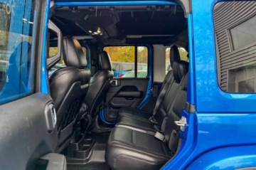 Jeep Wrangler IV 2023 Jeep Wrangler Rubicon 392 Convertible 2023 6.4 Benzyna 470KM, zdjęcie 23