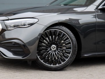 Mercedes Klasa E W214 Sedan 2.0 220d 197KM 2026 E Klasa 220 d 4-Matic AMG 2.0 (197KM) 2026, zdjęcie 6