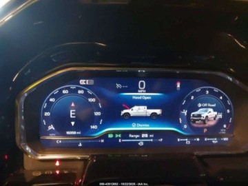 Chevrolet Silverado II 2024 Chevrolet Silverado 1500 Short Bed Lt Trail Boss 2024 5.3l 5.3 Benzyna, zdjęcie 10