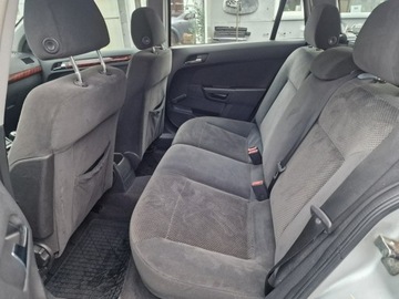 Opel Astra H Kombi 1.7 CDTI ECOTEC 100KM 2004 Opel Astra 1.7 CDTI 100 KM, Klimatyzacja,, zdjęcie 19