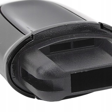 Чехол для брелка прочный, долговечный и устойчивый.