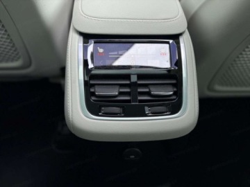 Volvo XC90 II 2025 VOLVO XC90 B5 AWD Ultra Dark 7os Suv 2.0 (250KM) 2025, zdjęcie 20
