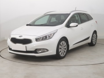 Kia Ceed II Kombi 1.6 CRDi 128KM 2014 Kia Ceed 1.6 CRDi, Salon Polska, Navi, Klima, zdjęcie 1