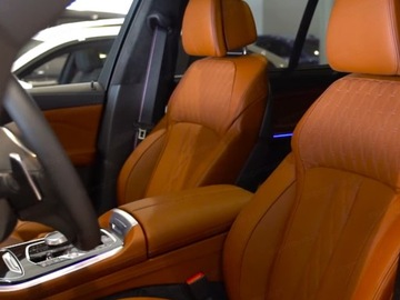BMW X5 G05 SUV Facelifting 3.0 40d 352KM 2025 BMW X5 xDrive40d Sport Suv 3.0 (352KM) 2025, zdjęcie 4