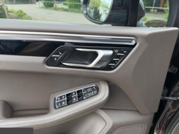 Porsche Macan SUV 3.0 V6 258KM 2016 Porsche Macan S 3.0 Diesel 258KM 4x4 2016r, zdjęcie 21