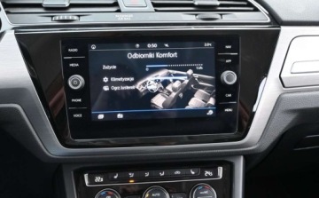 Volkswagen Touran III 1.6 TDI 115KM 2018 Volkswagen Touran 1,6 TDI 115 KM DSG FULL LED HIGH-LINE Alcantara Nawigacja, zdjęcie 32